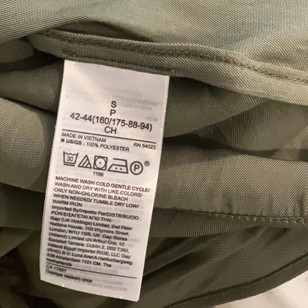 Banana Republic Olive Green Split Neck Cap Sleeve Blouse sz S - Picture 7 of 7